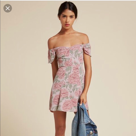 Reformation Dresses & Skirts - NWT! Reformation Rosa Dress